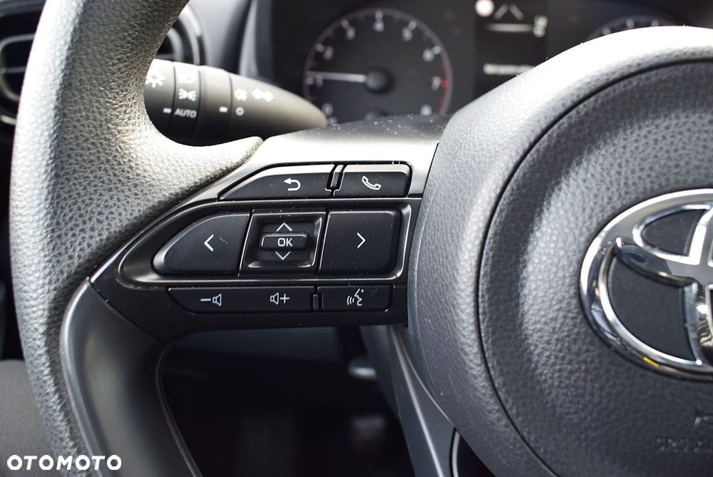 Toyota Yaris - 26