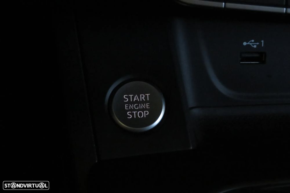 Audi A4 Avant 30 TDI Advanced S tronic - 17