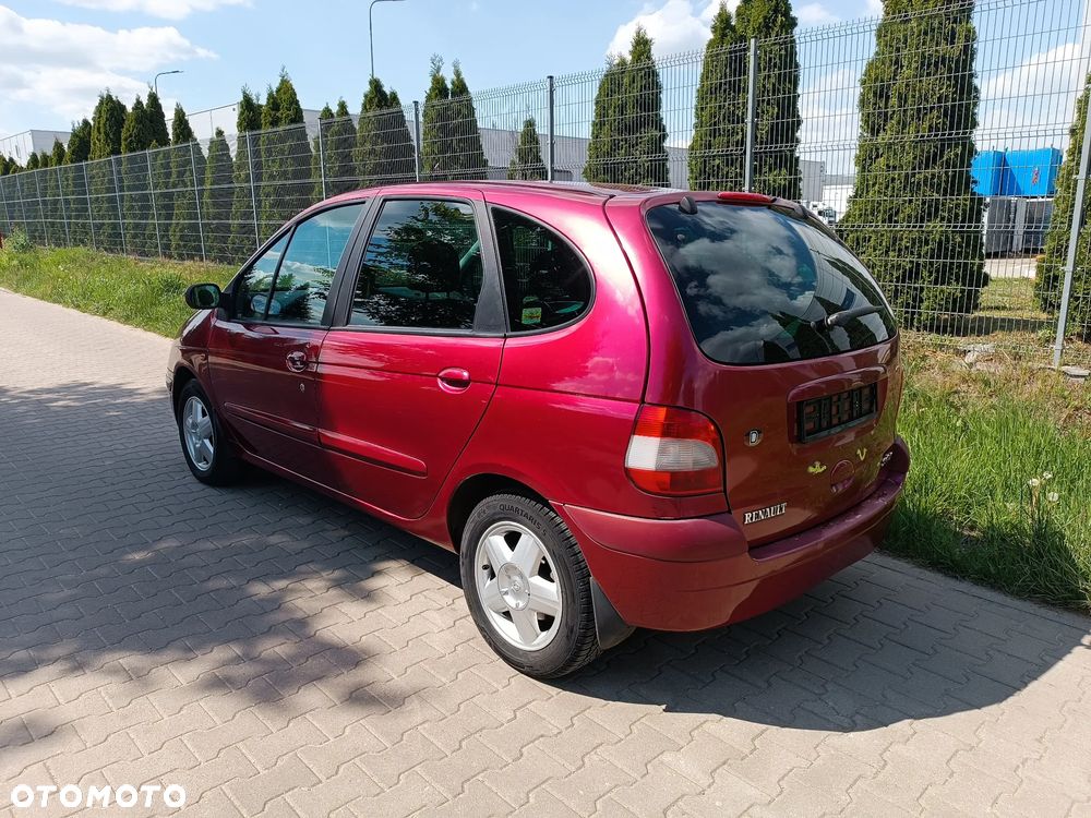 Renault Scenic 1.6 16V Privilege - 2
