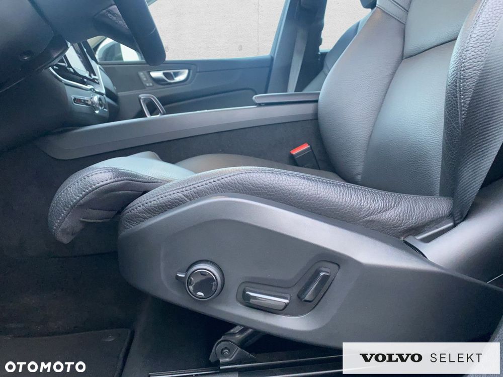 Volvo XC 60 - 13