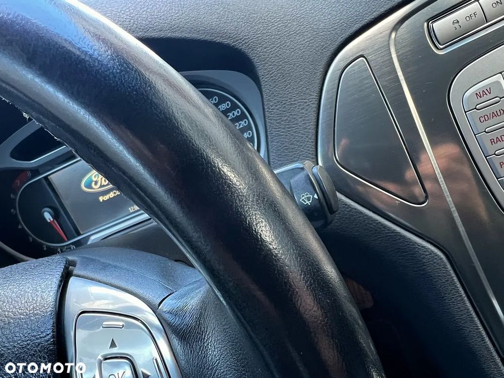 Ford Mondeo 2.0 Trend X - 17