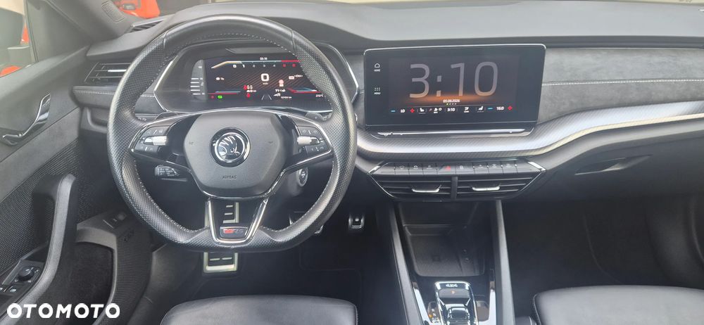 Skoda Octavia 2.0 TDI DSG 4x4 RS Plus - 14