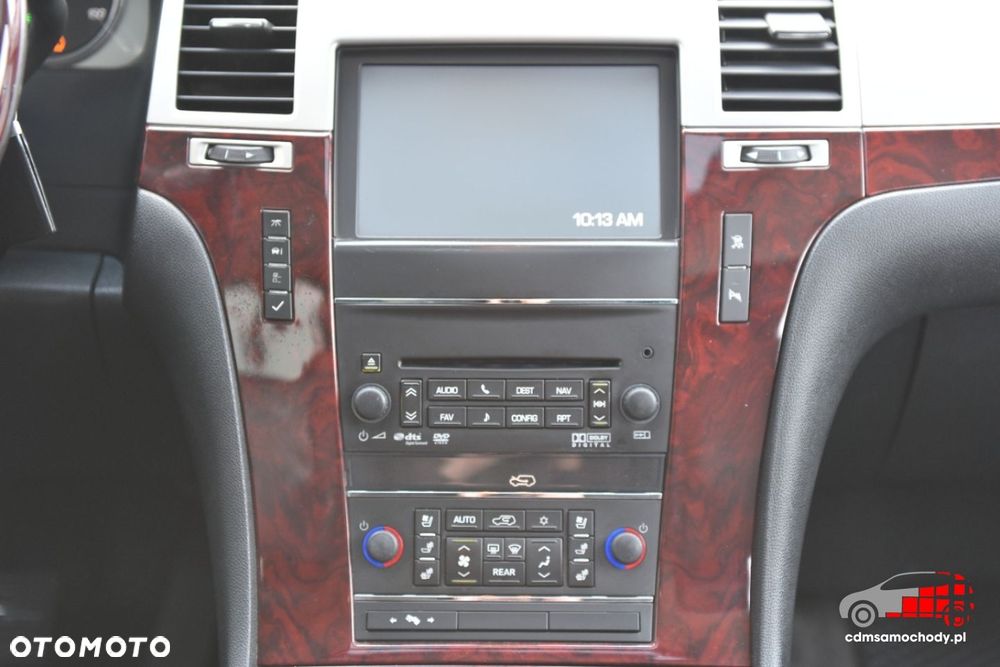 Cadillac Escalade - 28