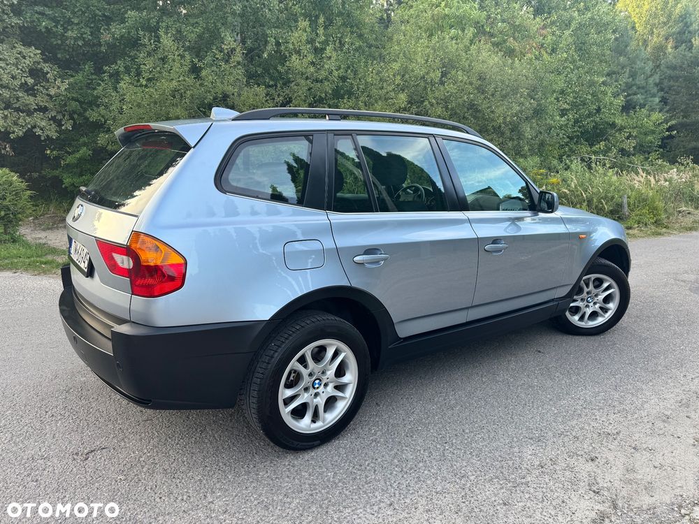 BMW X3 2.5i - 17