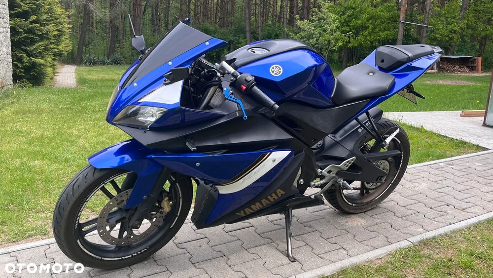 Yamaha YZF - 1