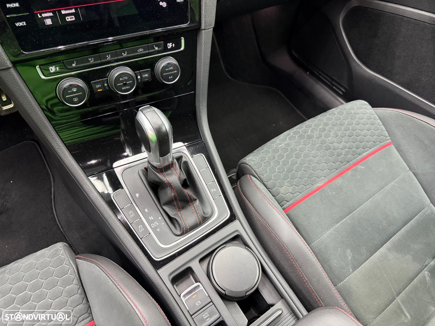 VW Golf GTI (BlueMotion ) DSG - 23