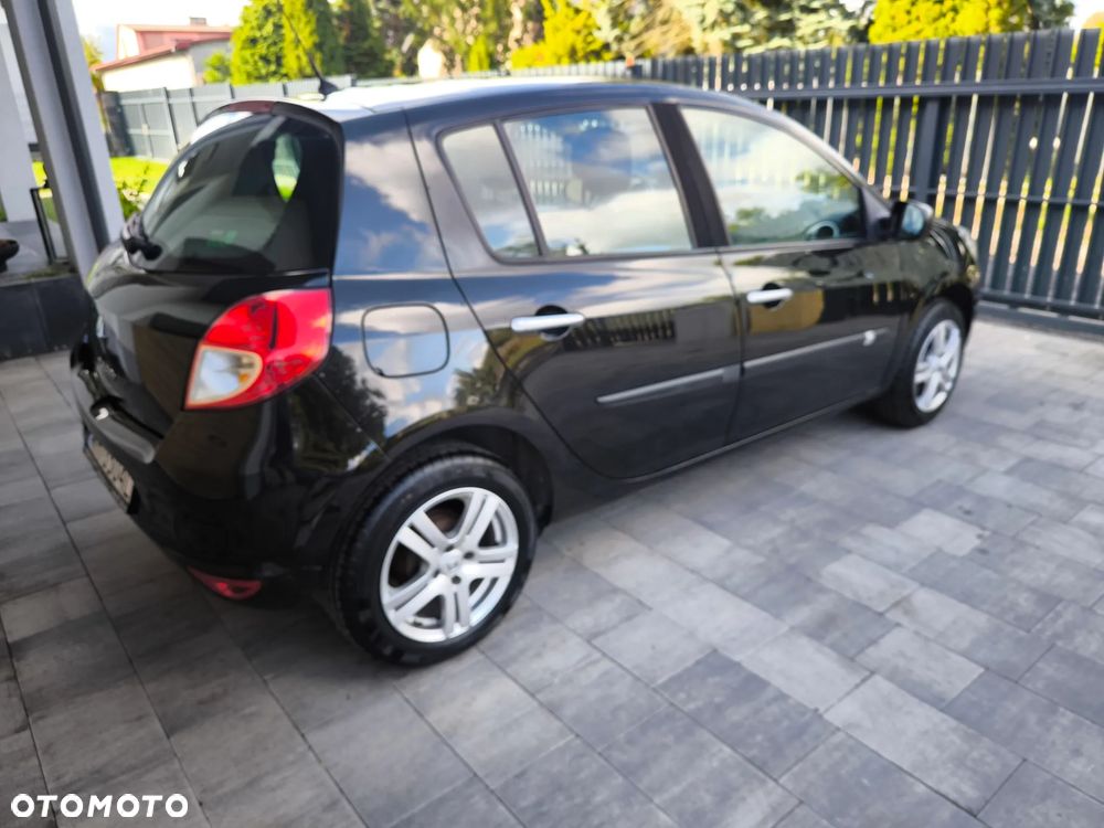 Renault Clio 1.2 16V Dynamique - 4