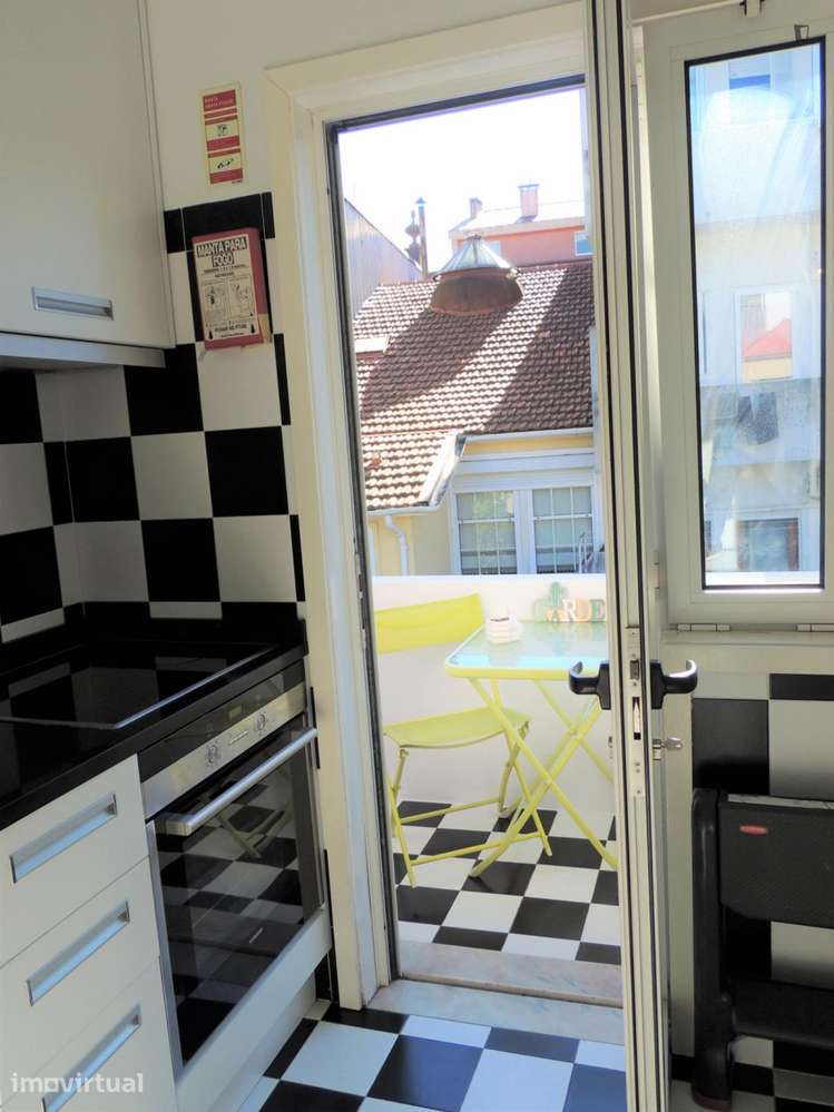 Apartamento com 1 quartos - localizado em Paranhos Porto - Grande imagem: 5/24