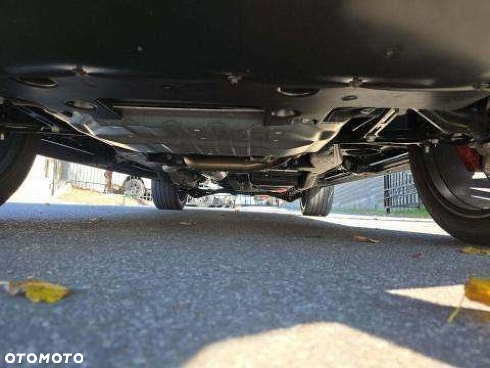 Cadillac Escalade - 18