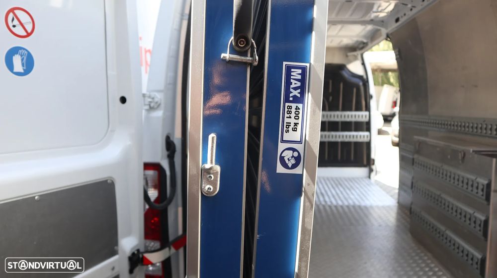 Renault Master 2.3 dCi 135 L3H2 plataforma - 18