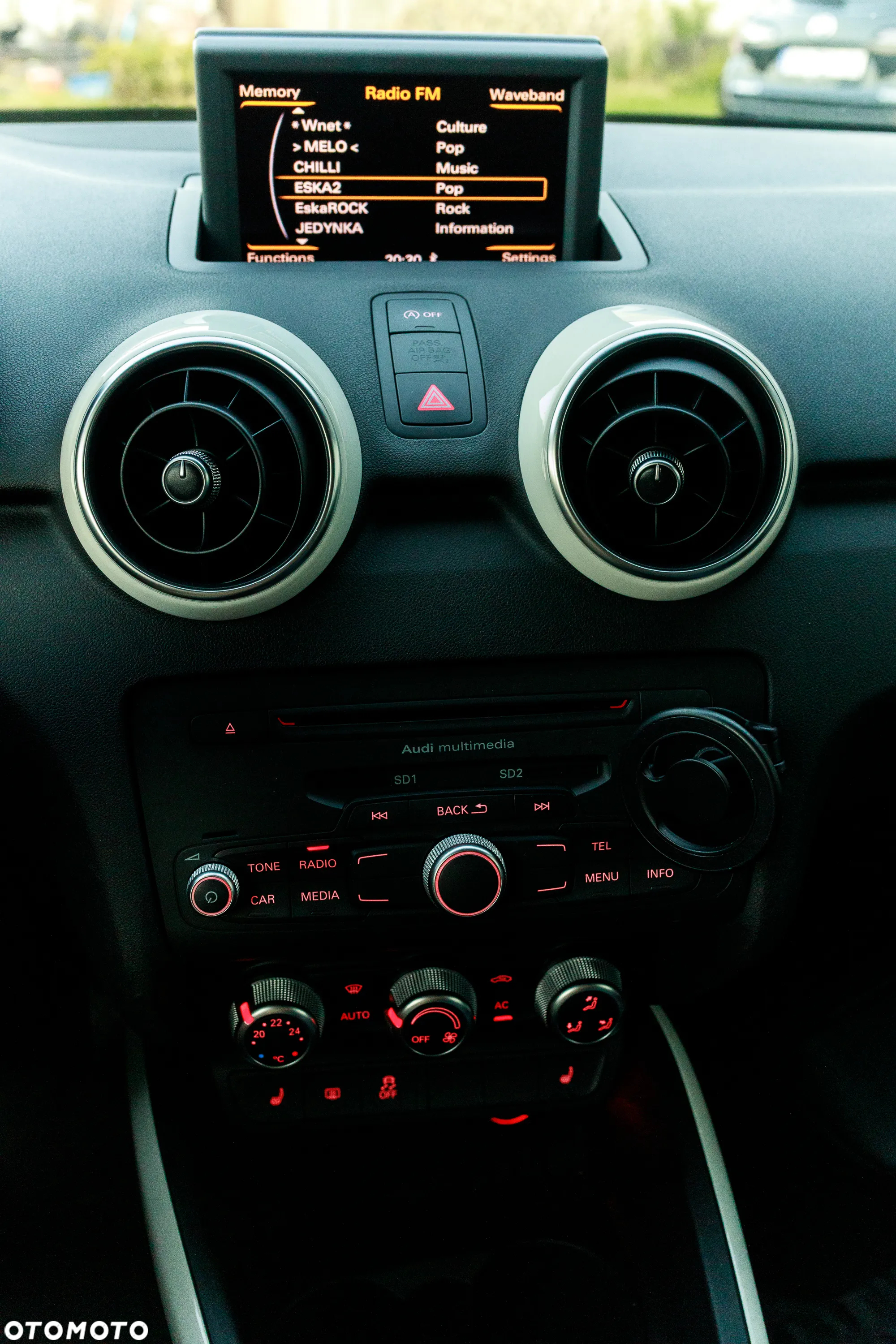 Audi A1 1.4 TFSI Attraction - 10