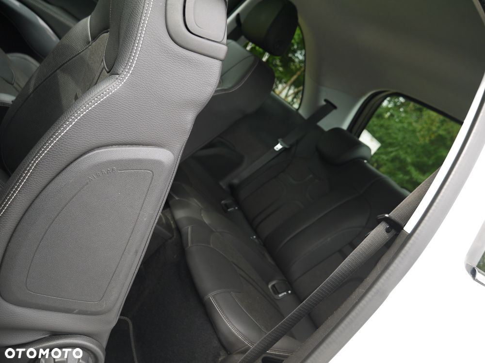 Opel Adam 1.4 Turbo S - 18