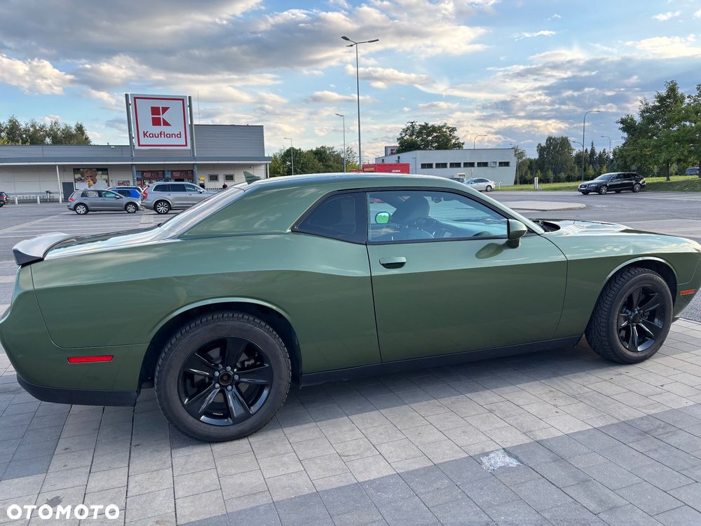 Dodge Challenger 3.6 GT AWD - 7