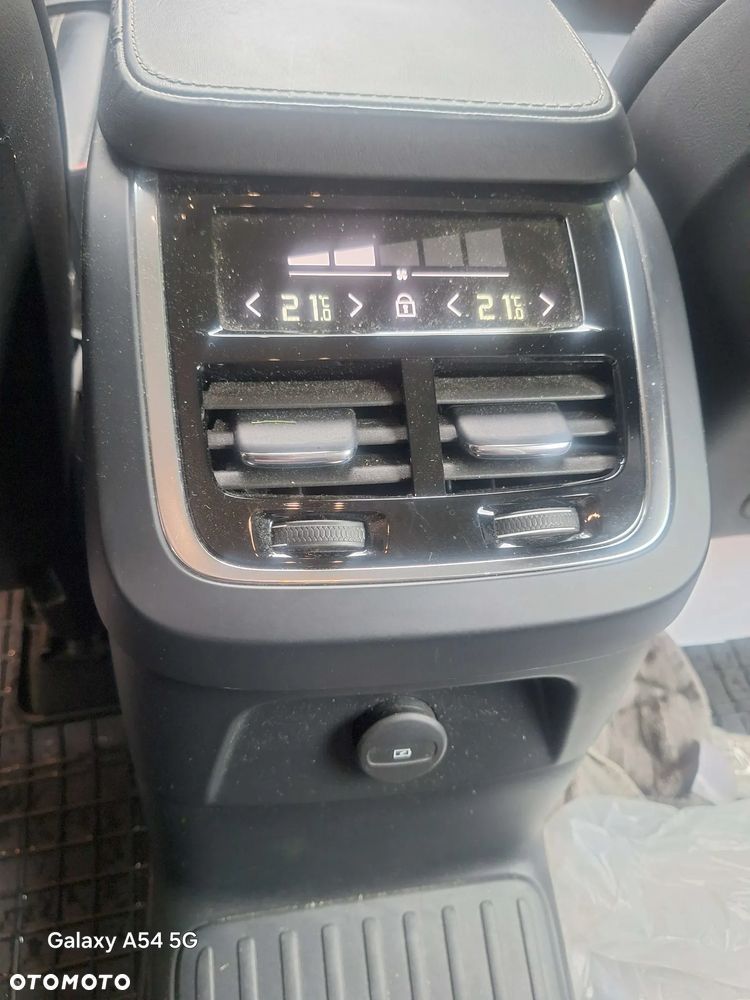 Volvo XC 90 - 16