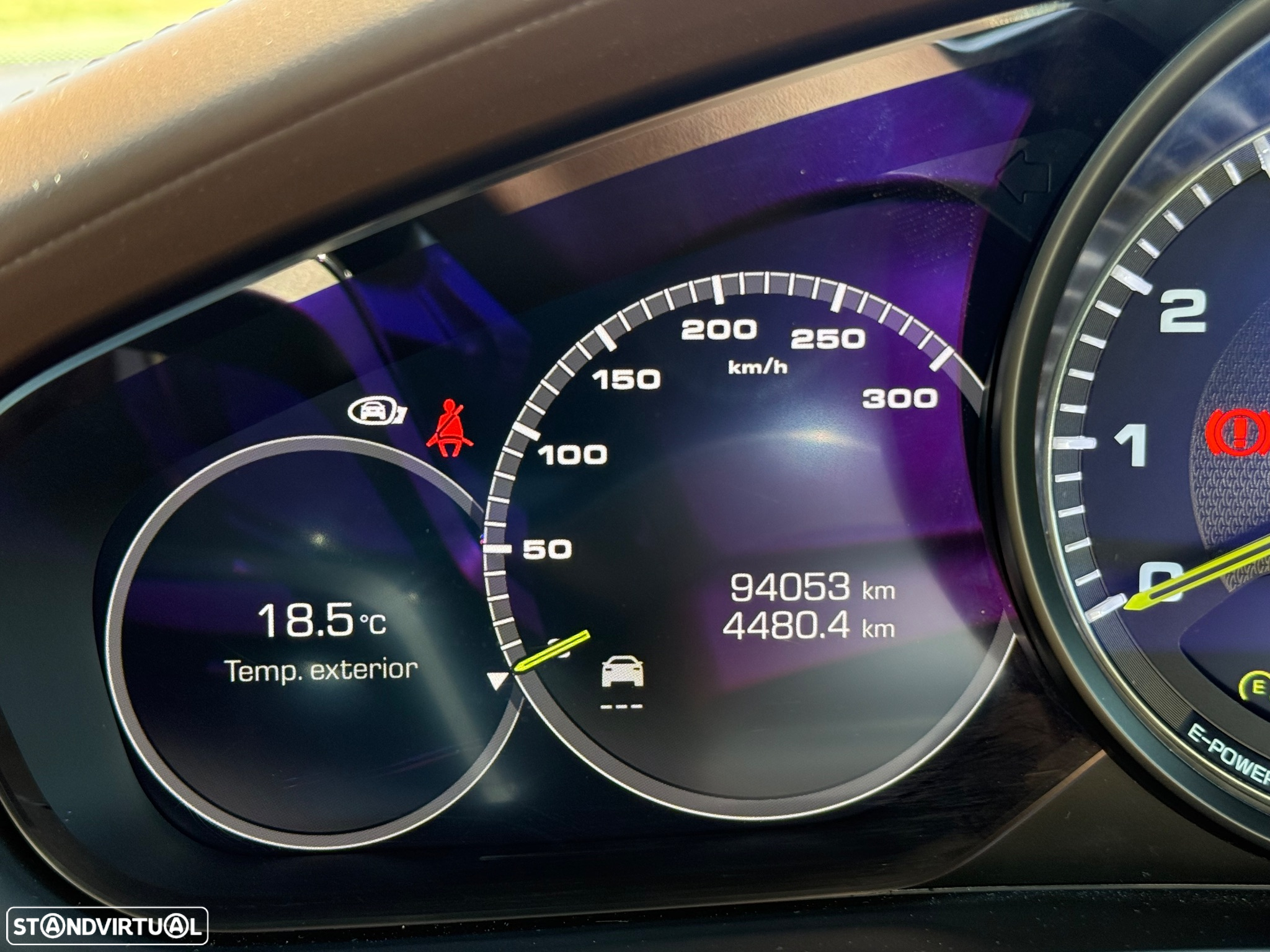 Porsche Panamera 4 E-Hybrid - 13