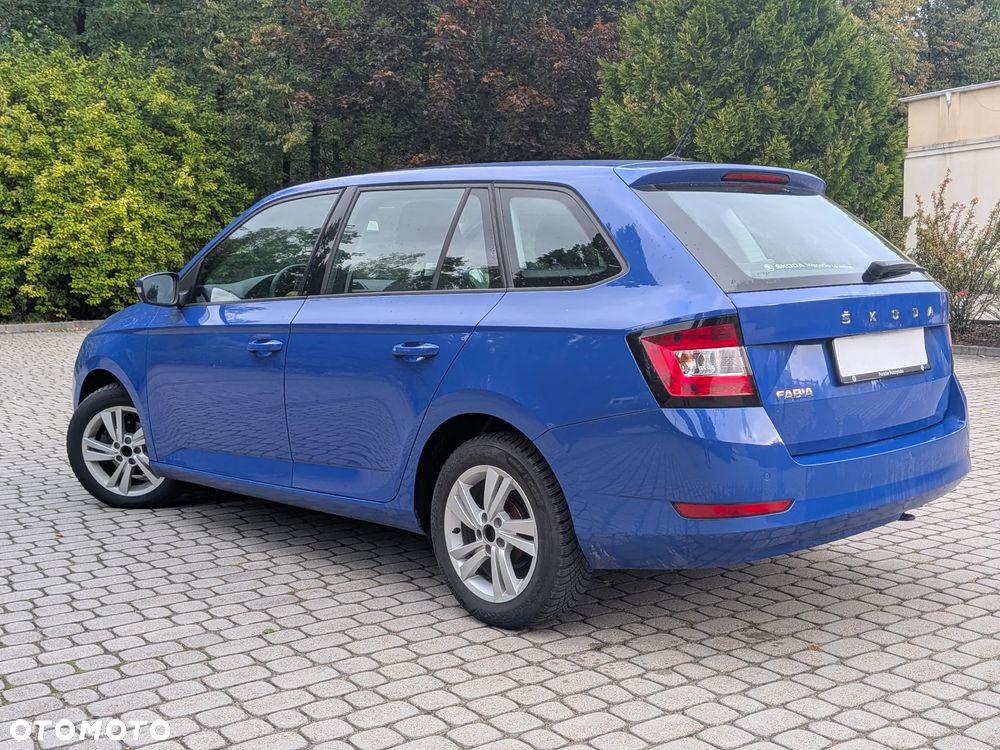 Skoda Fabia 1.0 TSI Ambition - 2