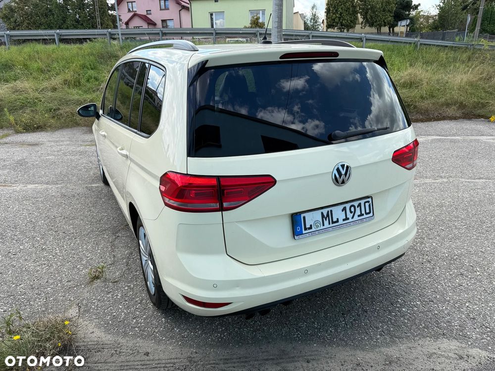 Volkswagen Touran 2.0 TDI BMT Comfortline Plus DSG - 22