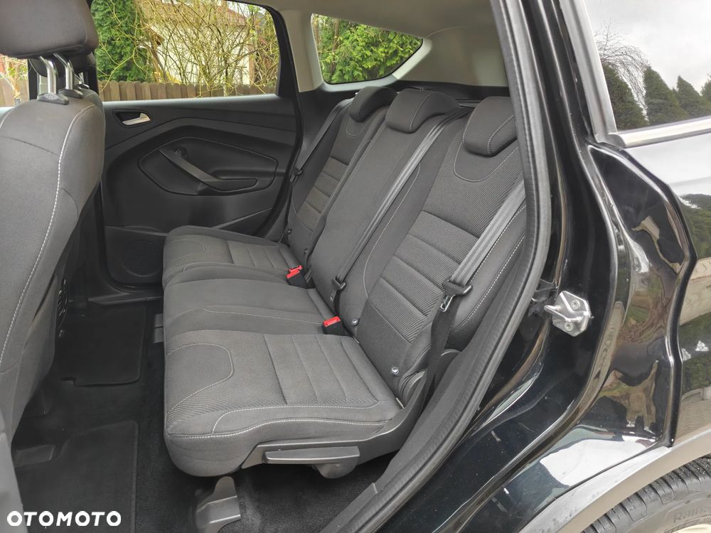 Ford Kuga 2.0 TDCi 2x4 Trend - 19