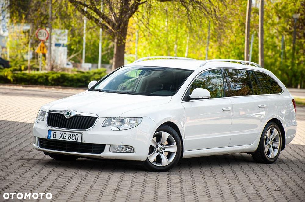 Skoda Superb 2.0 TDI DSG Ambition - 13