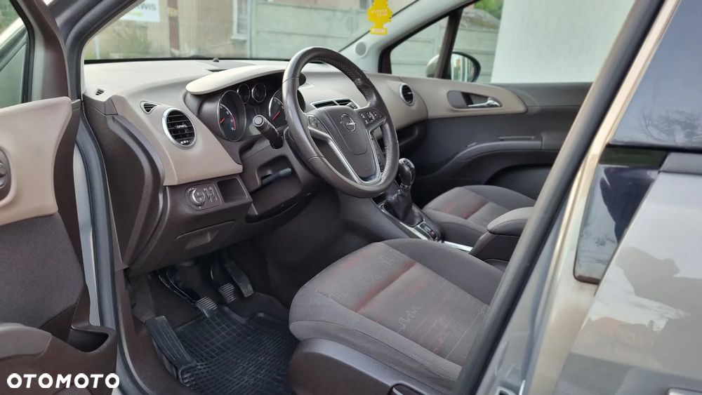 Opel Meriva 1.4 Design Edition - 9