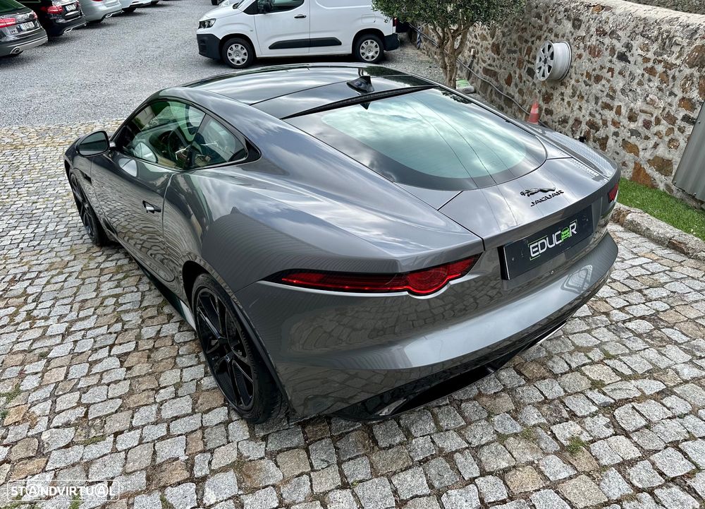 Jaguar F-Type 2.0 i4 R-Dynamic - 16