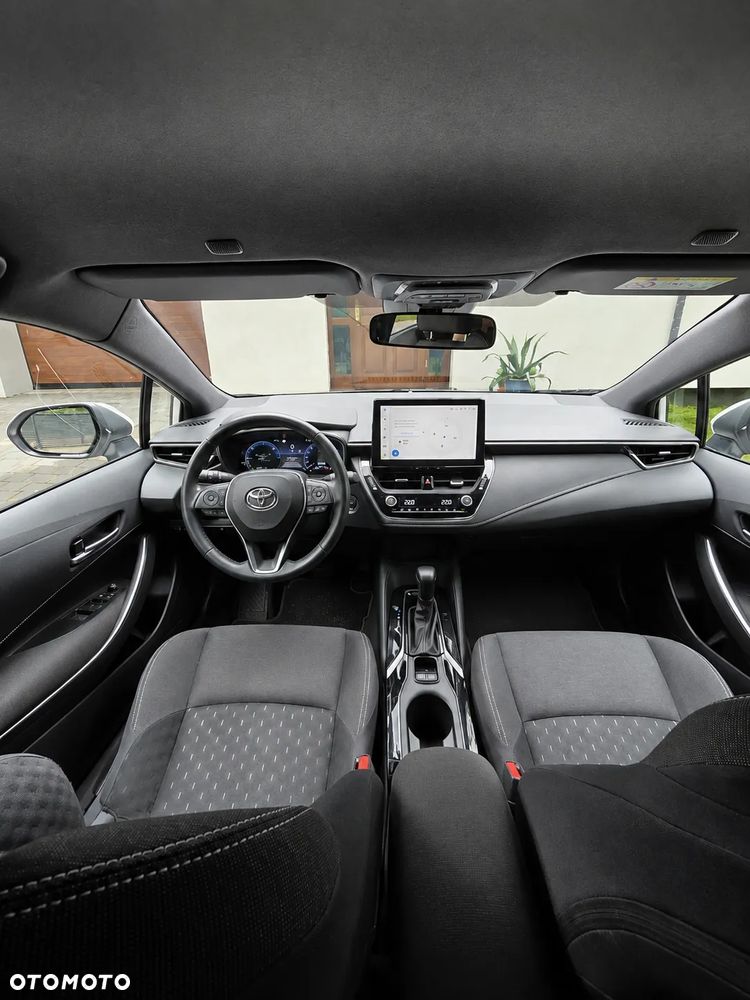 Toyota Corolla - 16