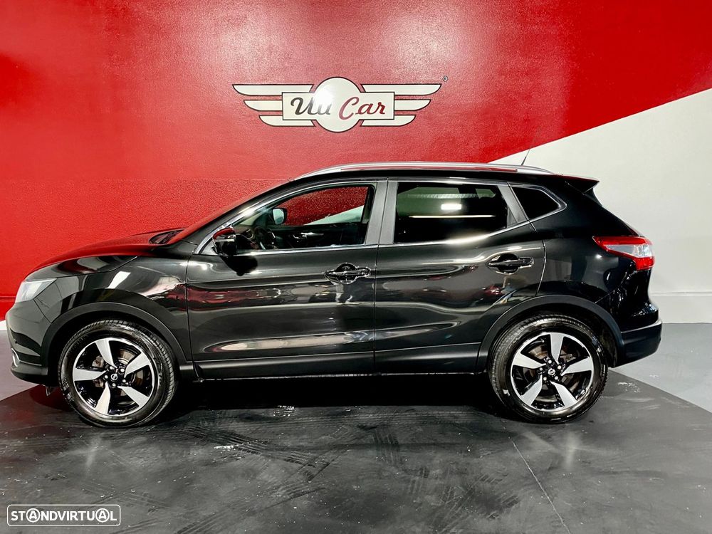 Nissan Qashqai 1.5 dCi Tekna Premium S Alcantara - 38