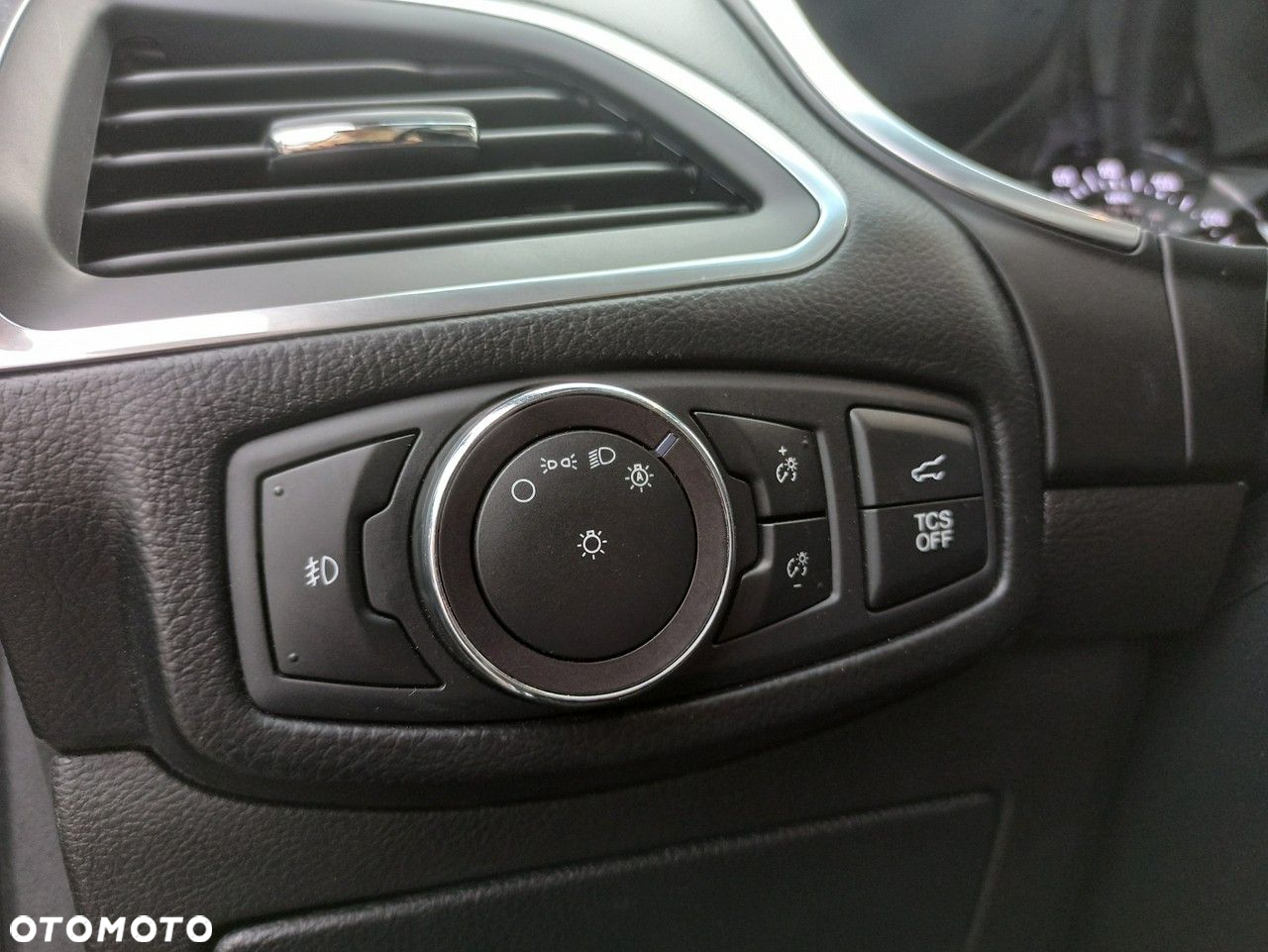 Ford Edge - 21