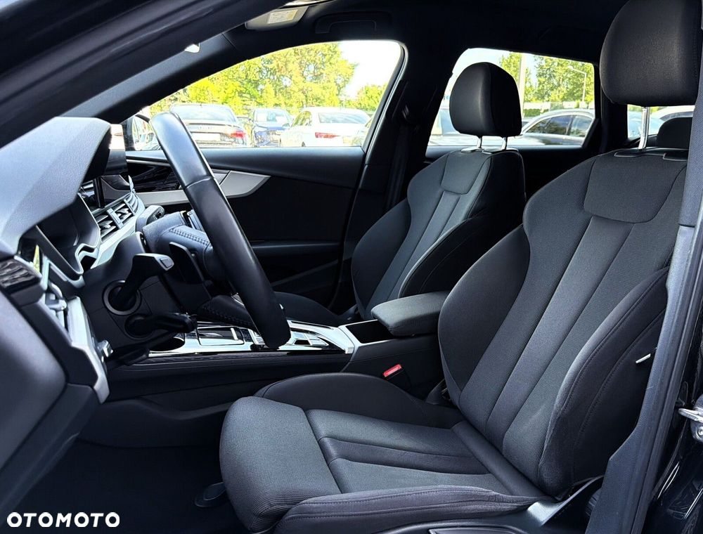 Audi A4 Avant 40 TDI Quattro S tronic - 11