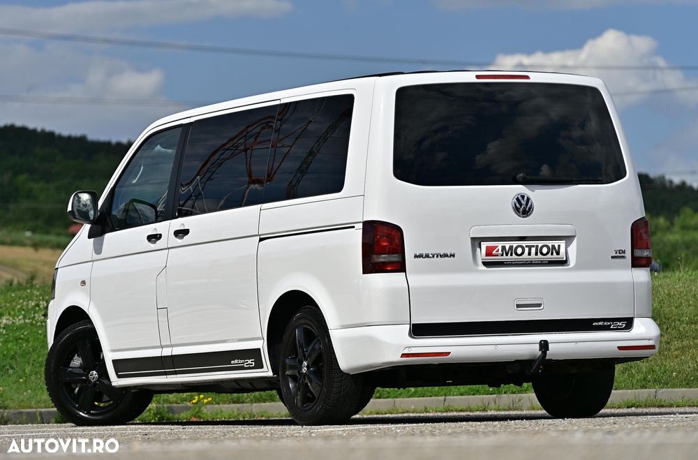 Volkswagen Multivan - 8