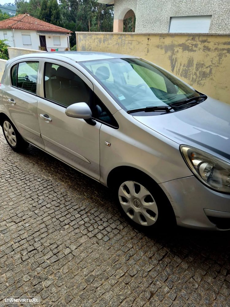 Opel Corsa 1.3 CDTi Enjoy - 2