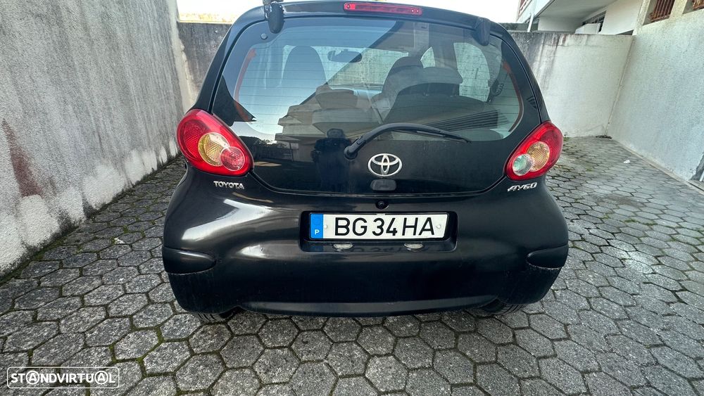 Toyota Aygo City - 4