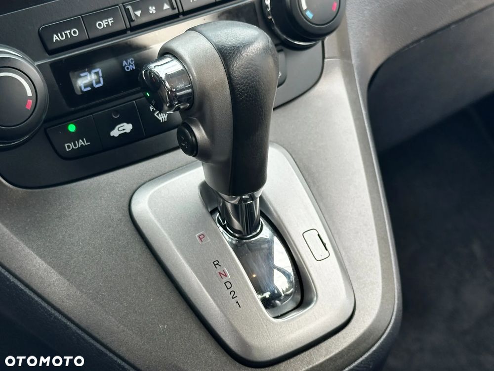Honda CR-V - 32
