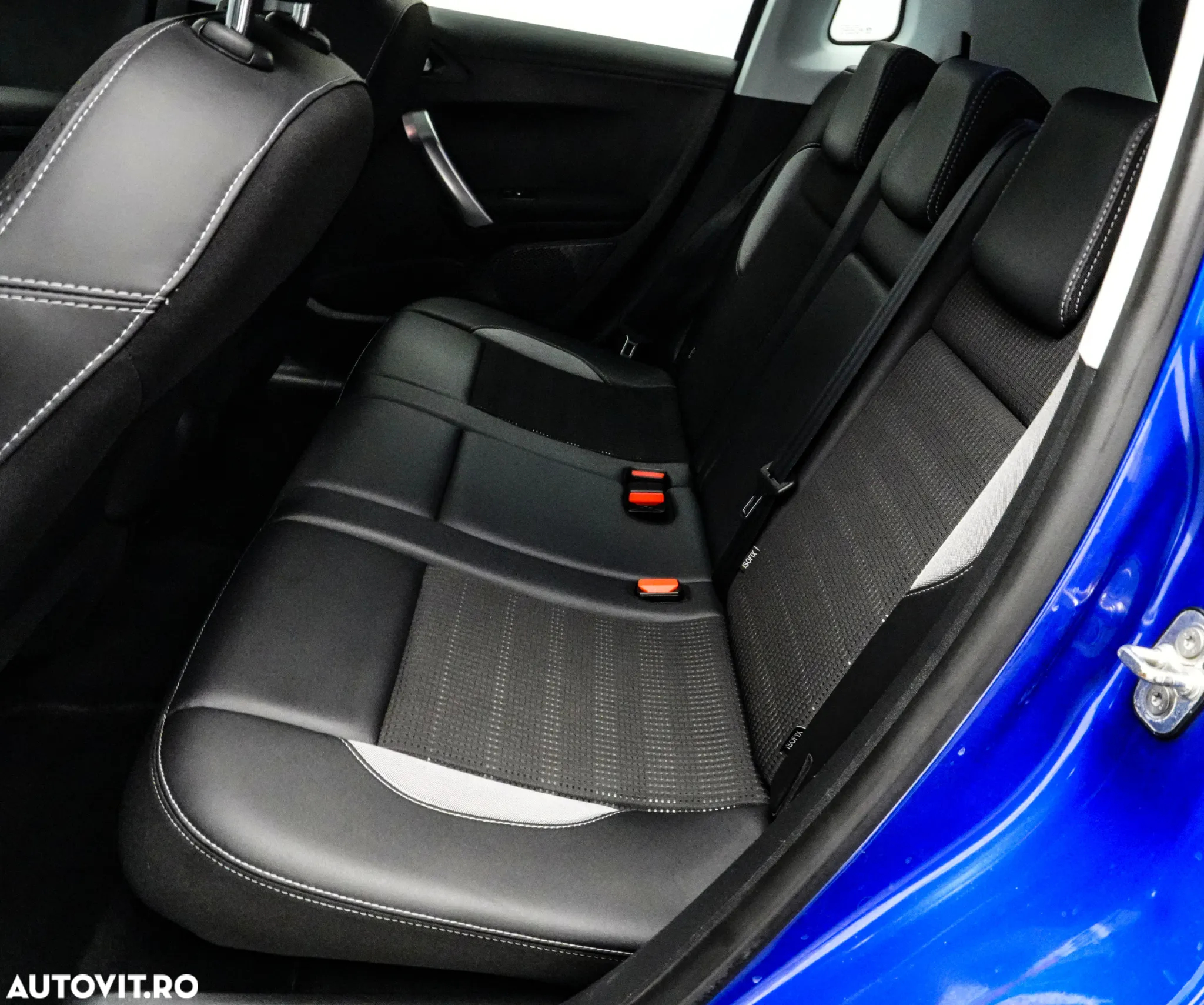 Peugeot 2008 1.5 BlueHDI FAP Allure - 16