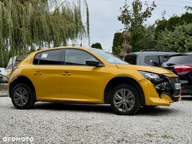 Peugeot 208 e-208 50kWh Style - 11
