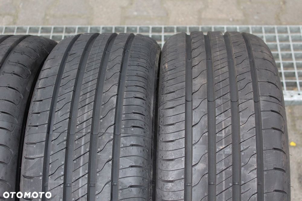 2x 215/50R17 GOODYEAR EFFICIENTGRIP PERFORMANCE 2 95W XL 22r - 3