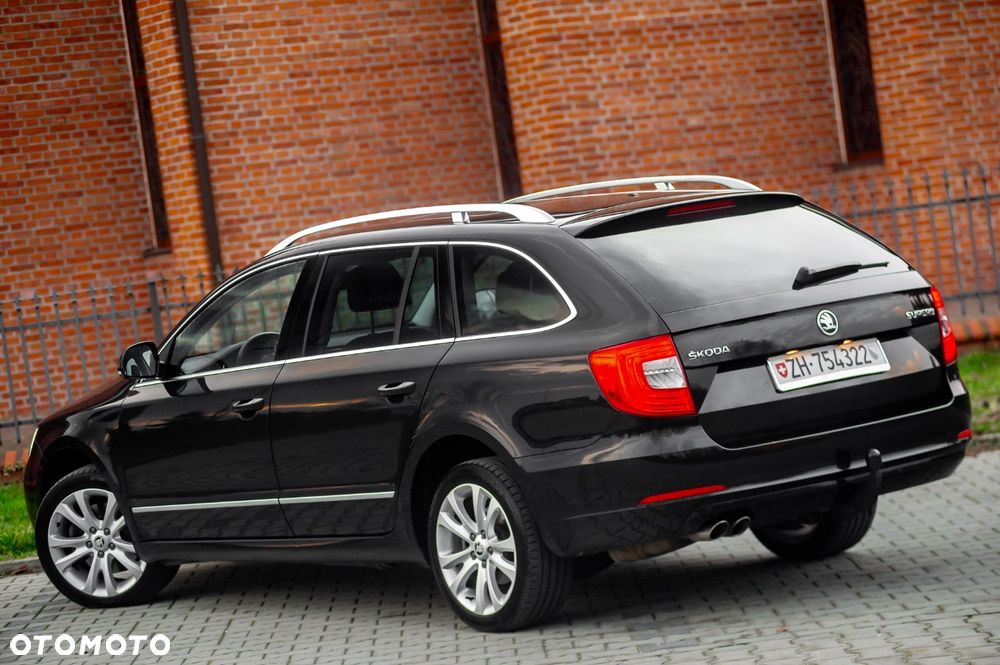 Skoda Superb 2.0 TDI Green tec 4x4 DSG L&K - 16