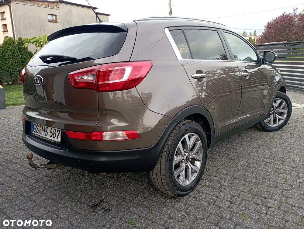 Kia Sportage 2.0 CVVT 2WD Attract - 4
