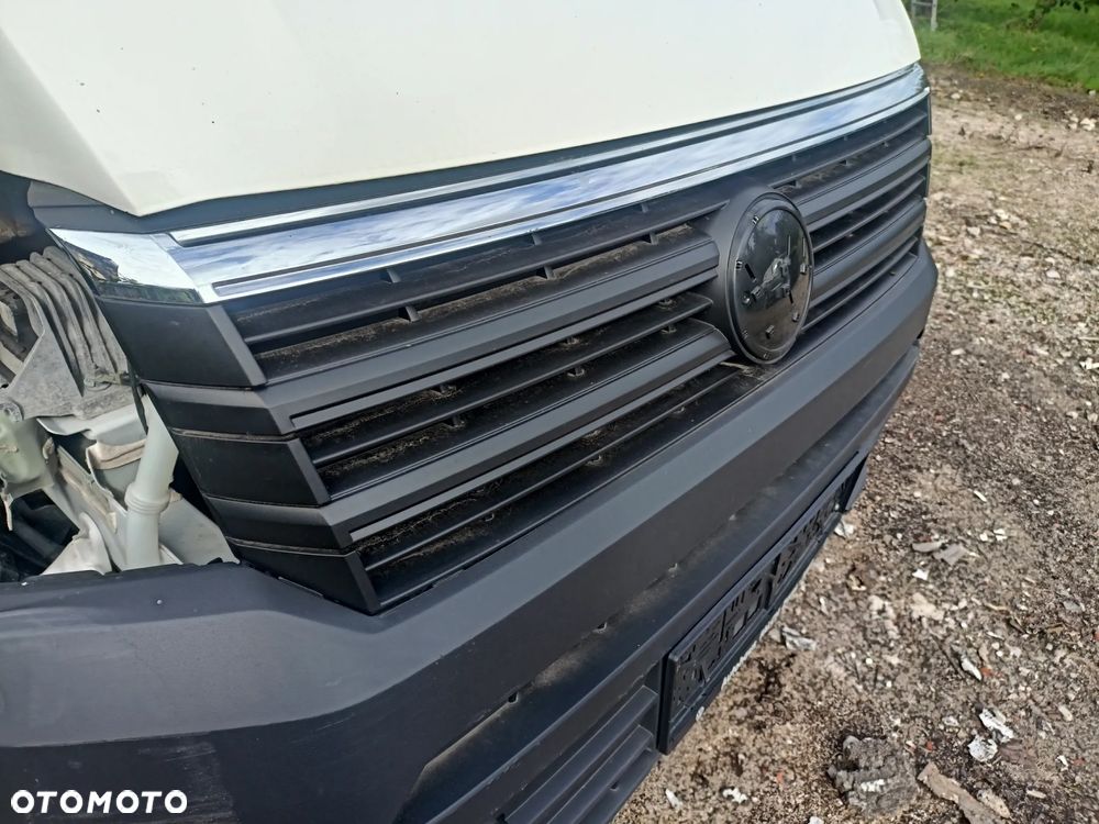 Volkswagen Crafter - 11