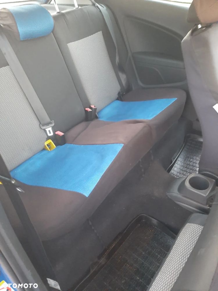 Volkswagen Polo - 13