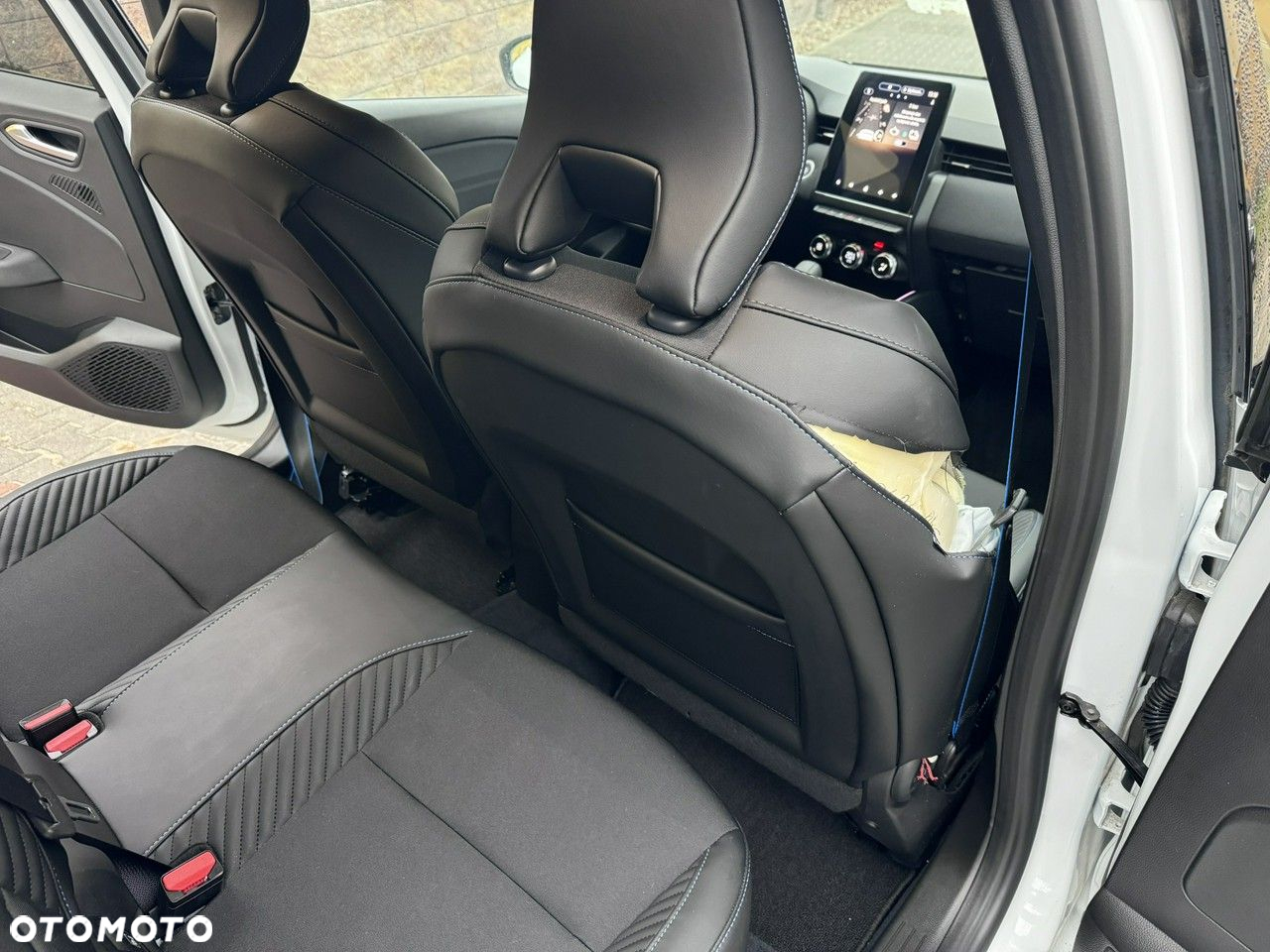 Renault Clio - 14