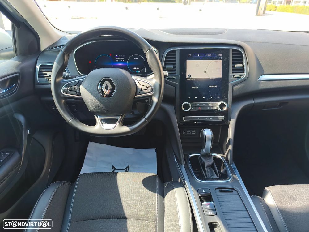 Renault Mégane Sport Tourer E-TECH Plug-in 160 INTENS - 9