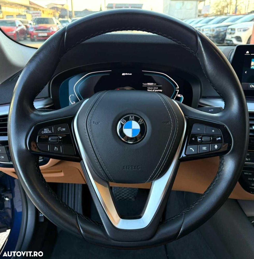 BMW Seria 5 - 27