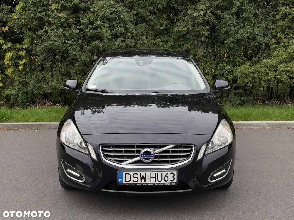 Volvo V60 - 25