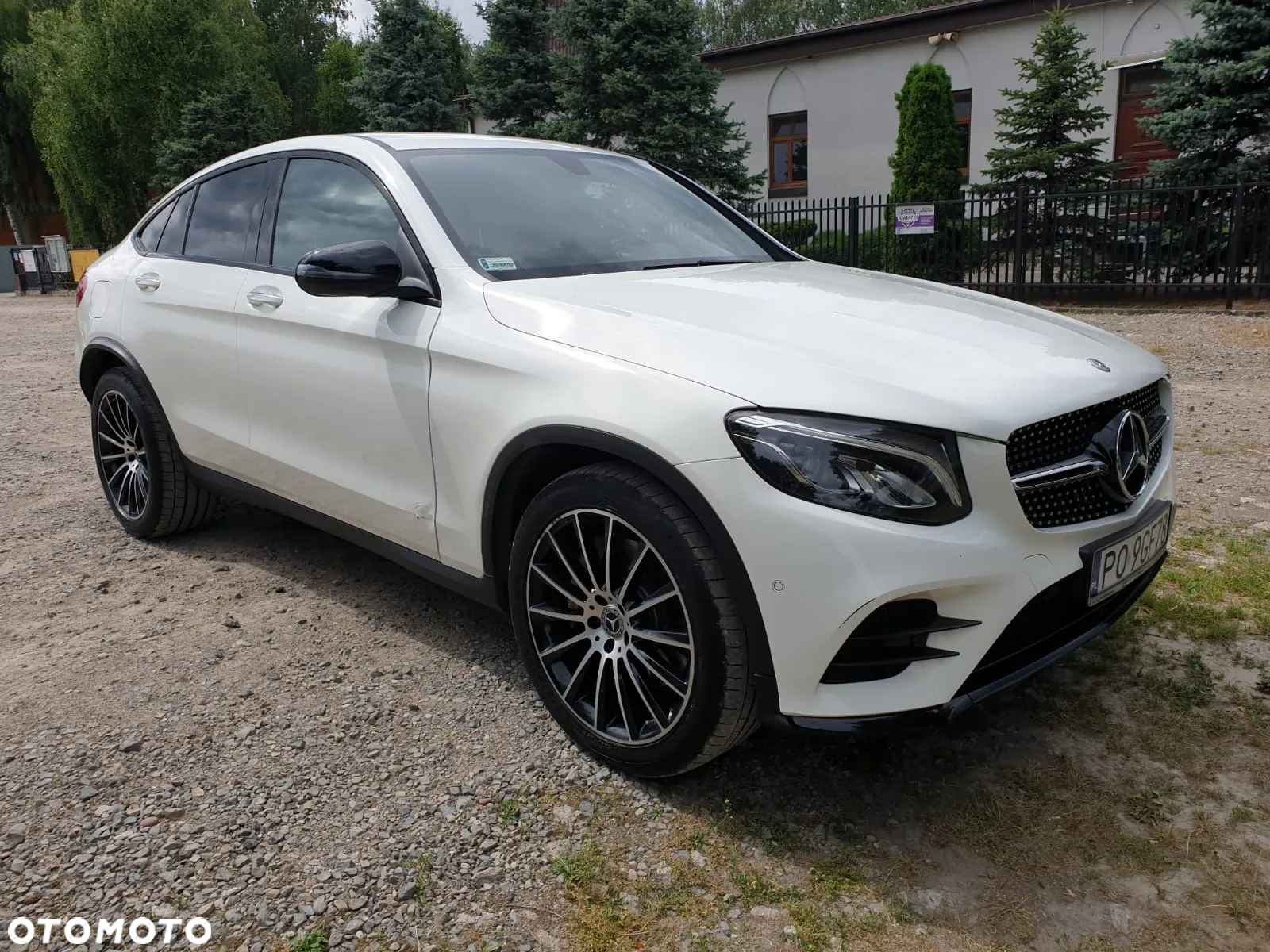 Mercedes-Benz GLC - 6