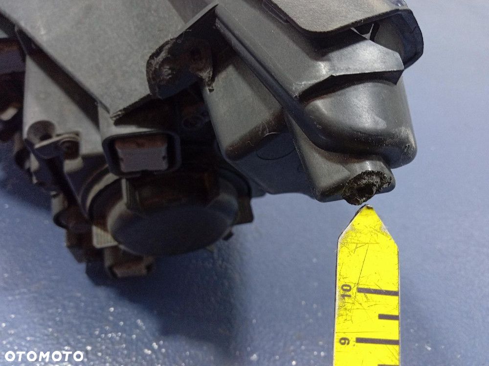 HYUNDAI I30 III LIFT 20- REFLEKTOR PRAWY PRZÓD LAMPA EU 92102G4510 - 9