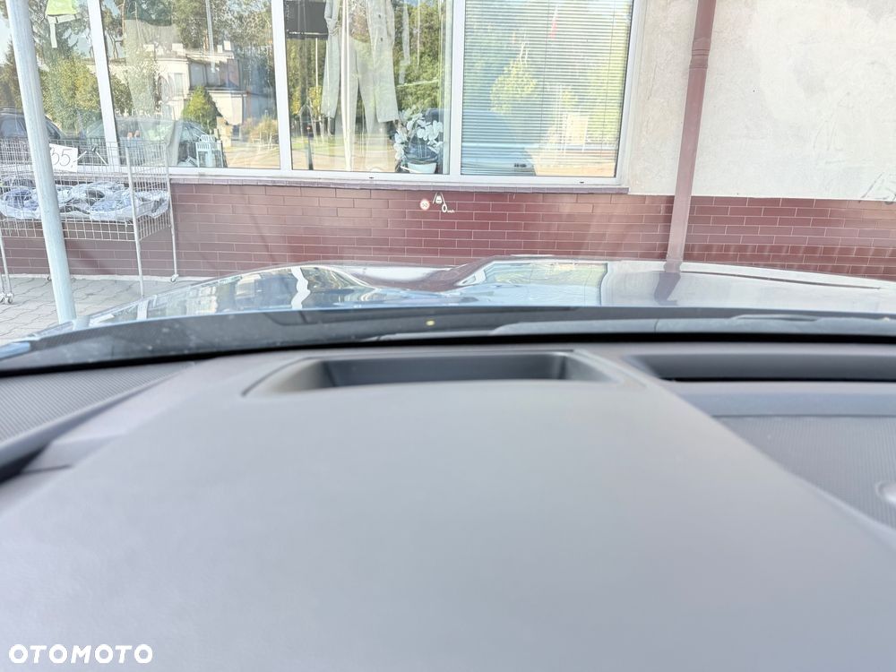 Kia Sorento 1.6 T-GDI HEV Prestige Line - 32