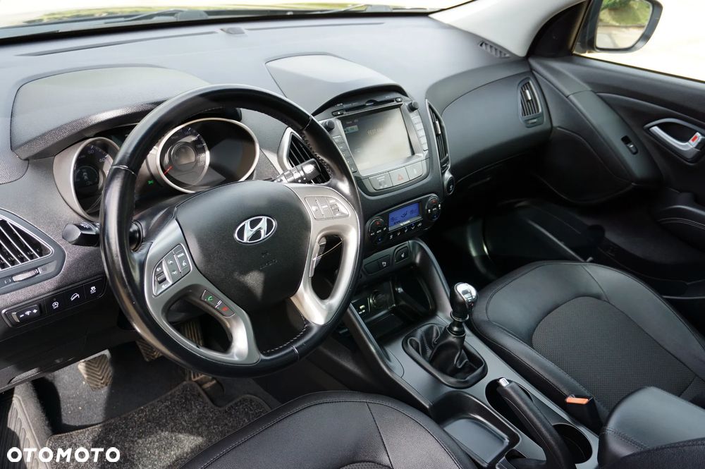 Hyundai ix35 blue 1.6 2WD Finale Gold - 22