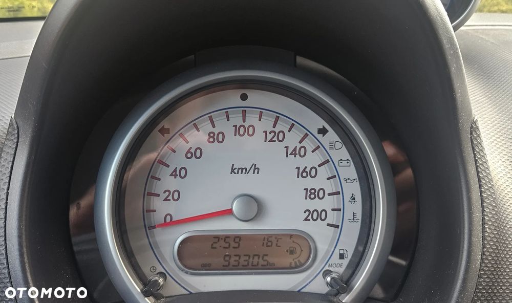 Suzuki Splash - 11