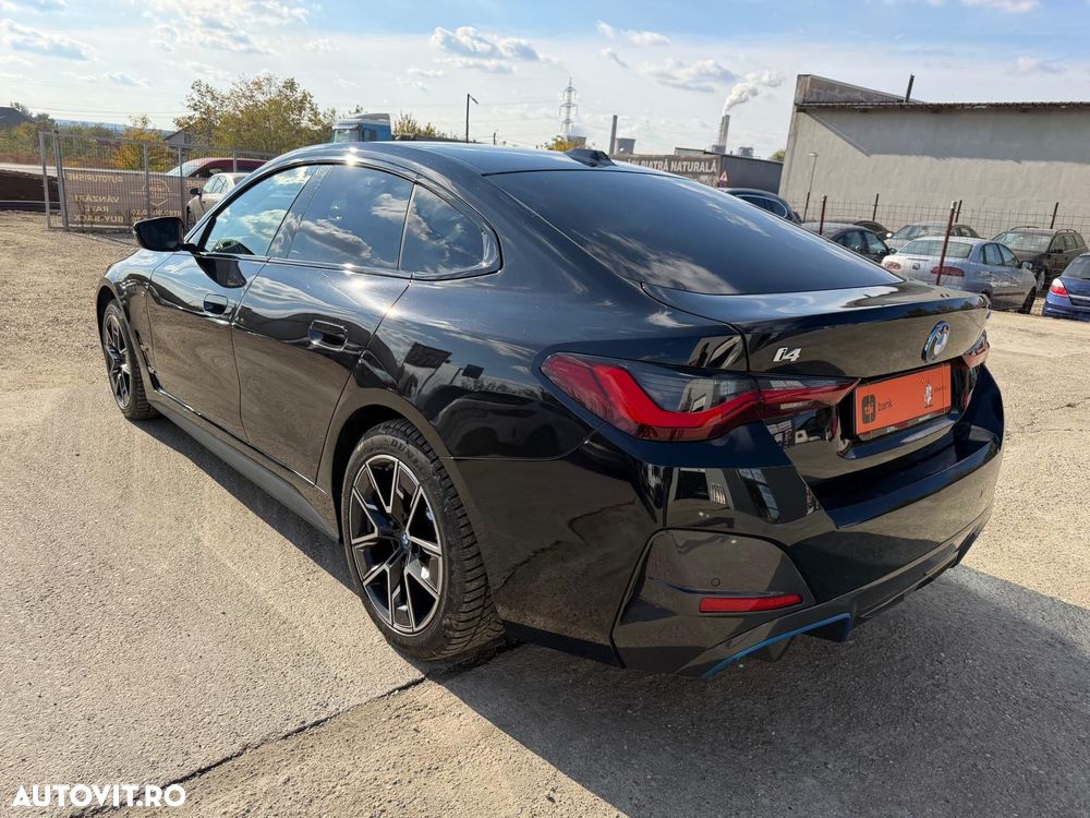 BMW i4 - 4